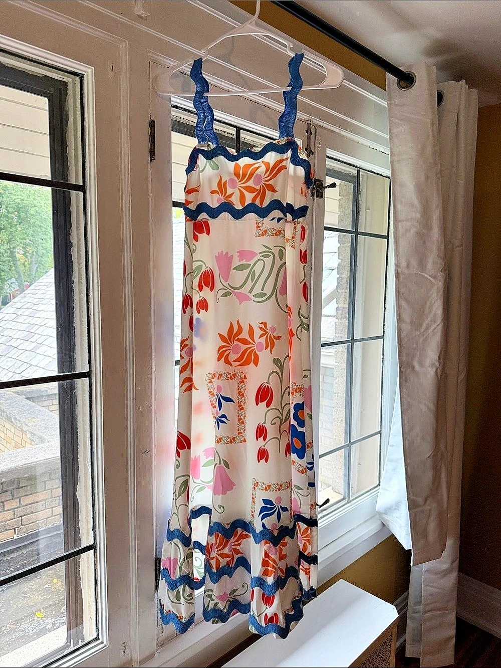 On A Whim Dress Floral Maxi Dress White & Blue